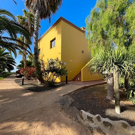 Karol By Holidays Fuerteventura Апартаменты *
