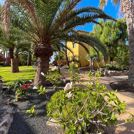 Karol By Holidays Fuerteventura Apartamento *